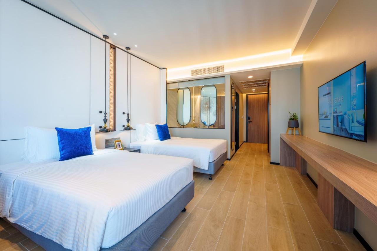 Somerset Pattaya Exteriör bild Deluxe Room