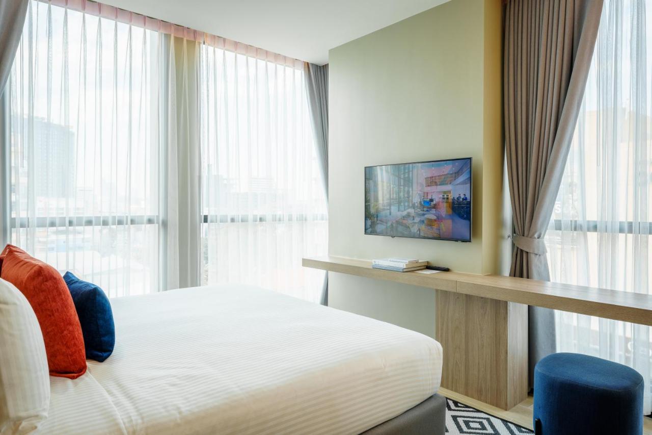 Somerset Pattaya Exteriör bild Deluxe Room
