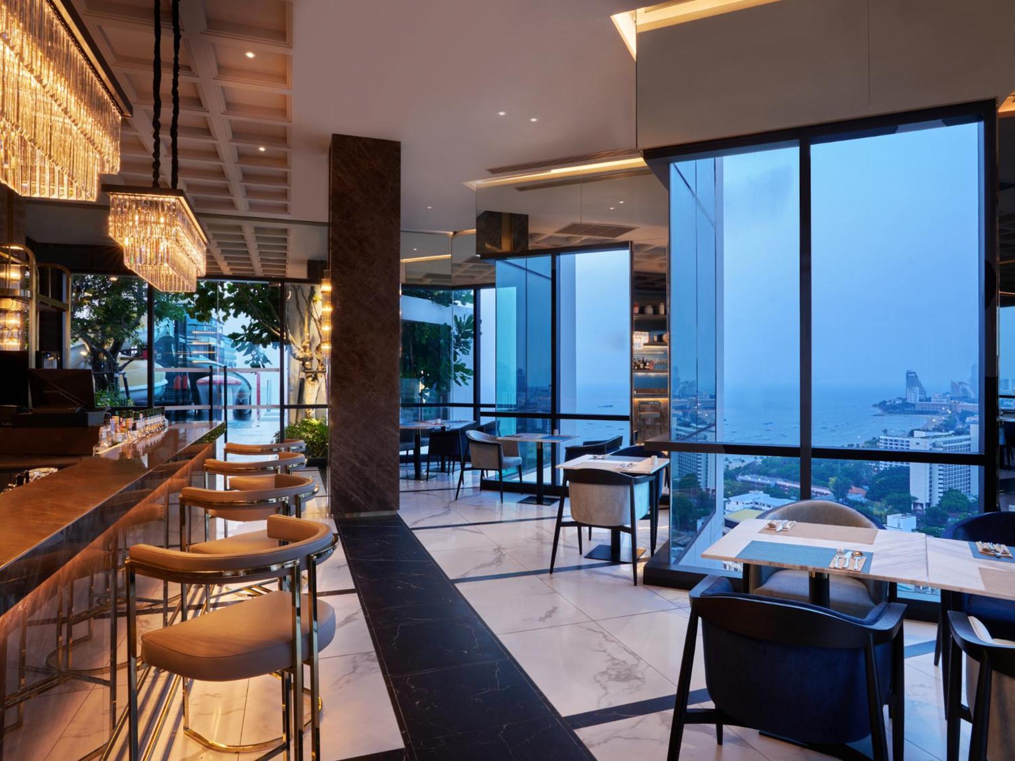 Somerset Pattaya Exteriör bild